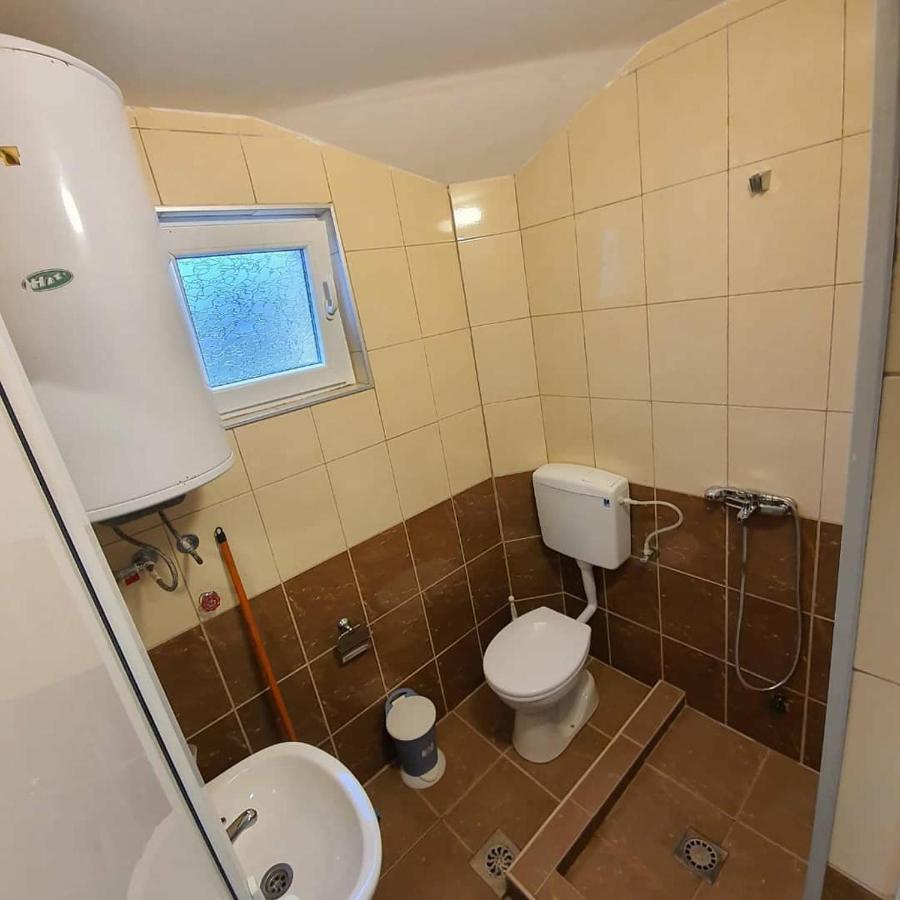 Naumovi 2 Apartment *
